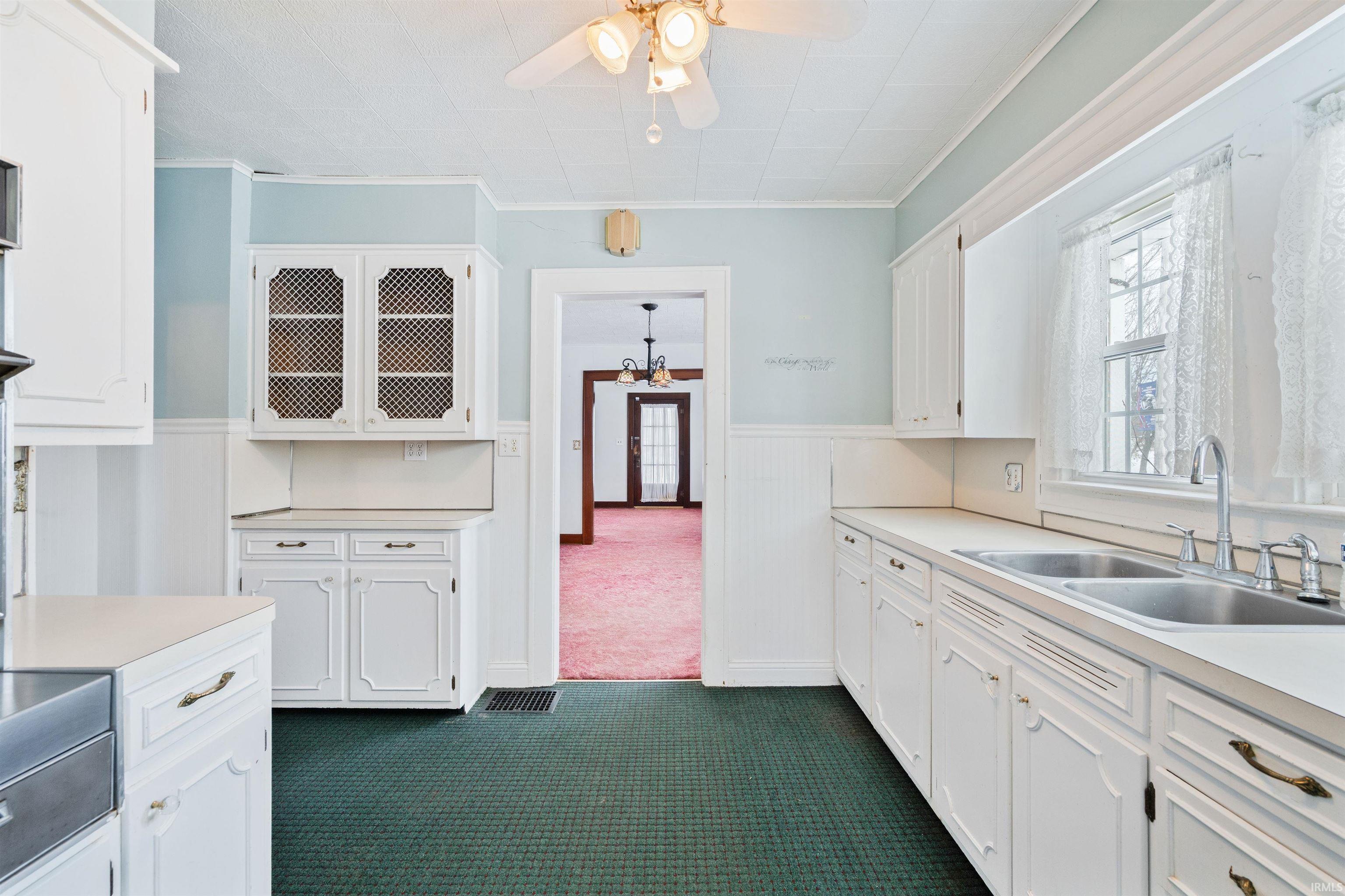 533 East Main Street Greentown, IN 46936 - Photo 7 of 23