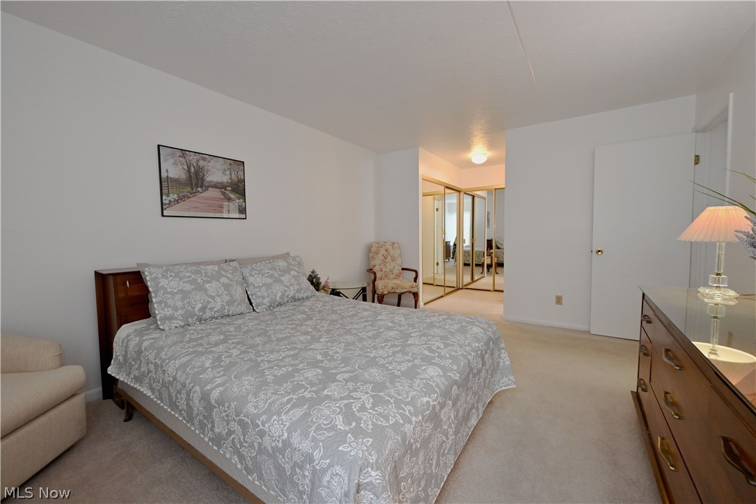 22972 Maple Ridge Road, Unit 105 North Olmsted, OH 44070 - Photo 14 of 22 Gallery Image 14