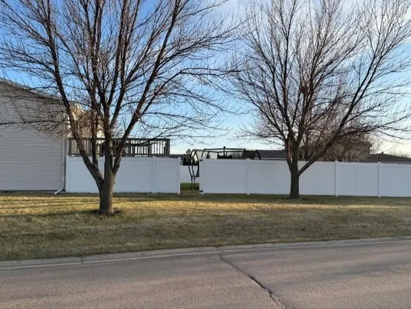 $299,900 | 313 15th Street North, Breckenridge, MN 56520