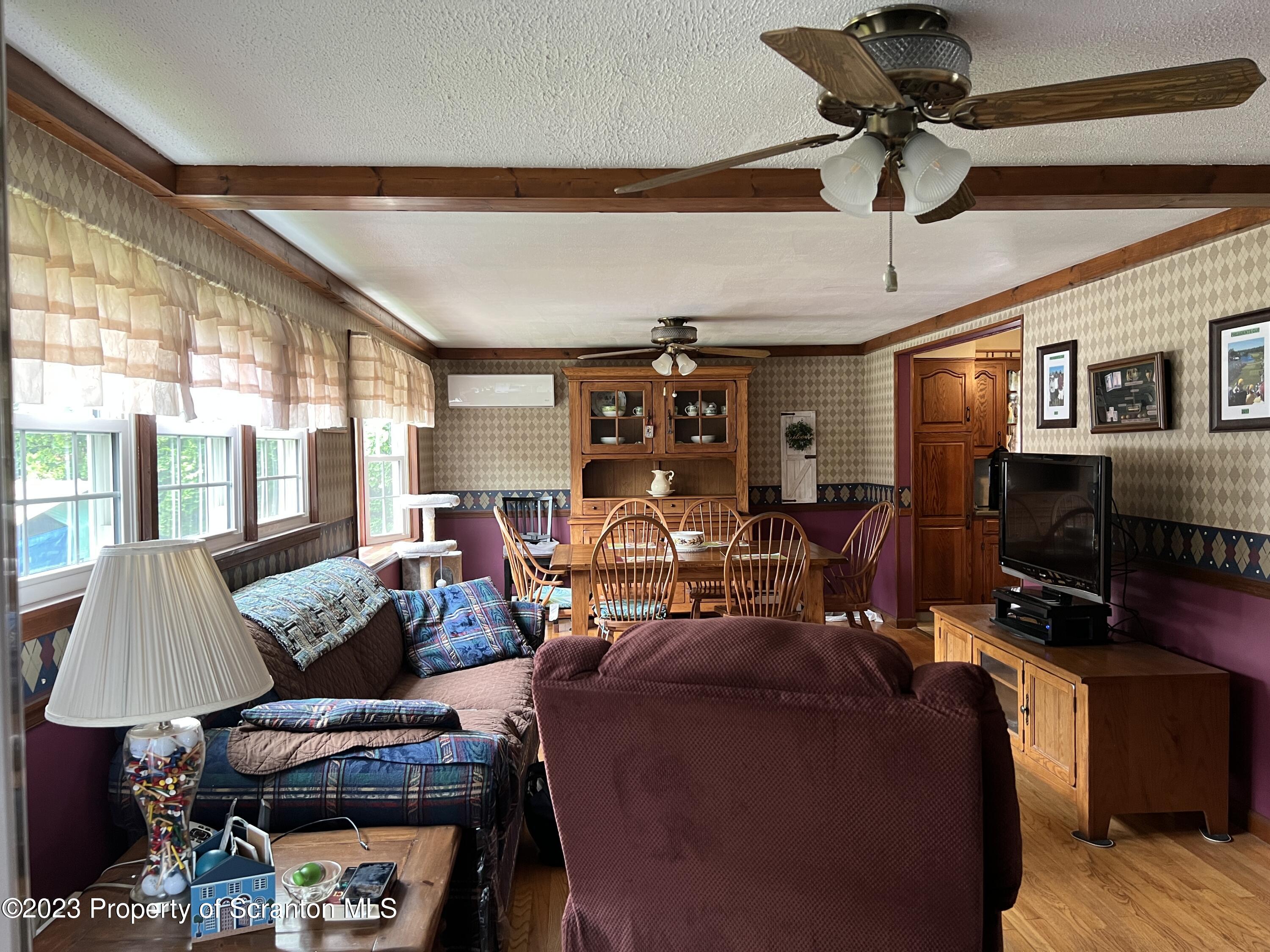 313 Union Street Taylor, PA 18517 - Photo 15 of 29 Gallery Image 15