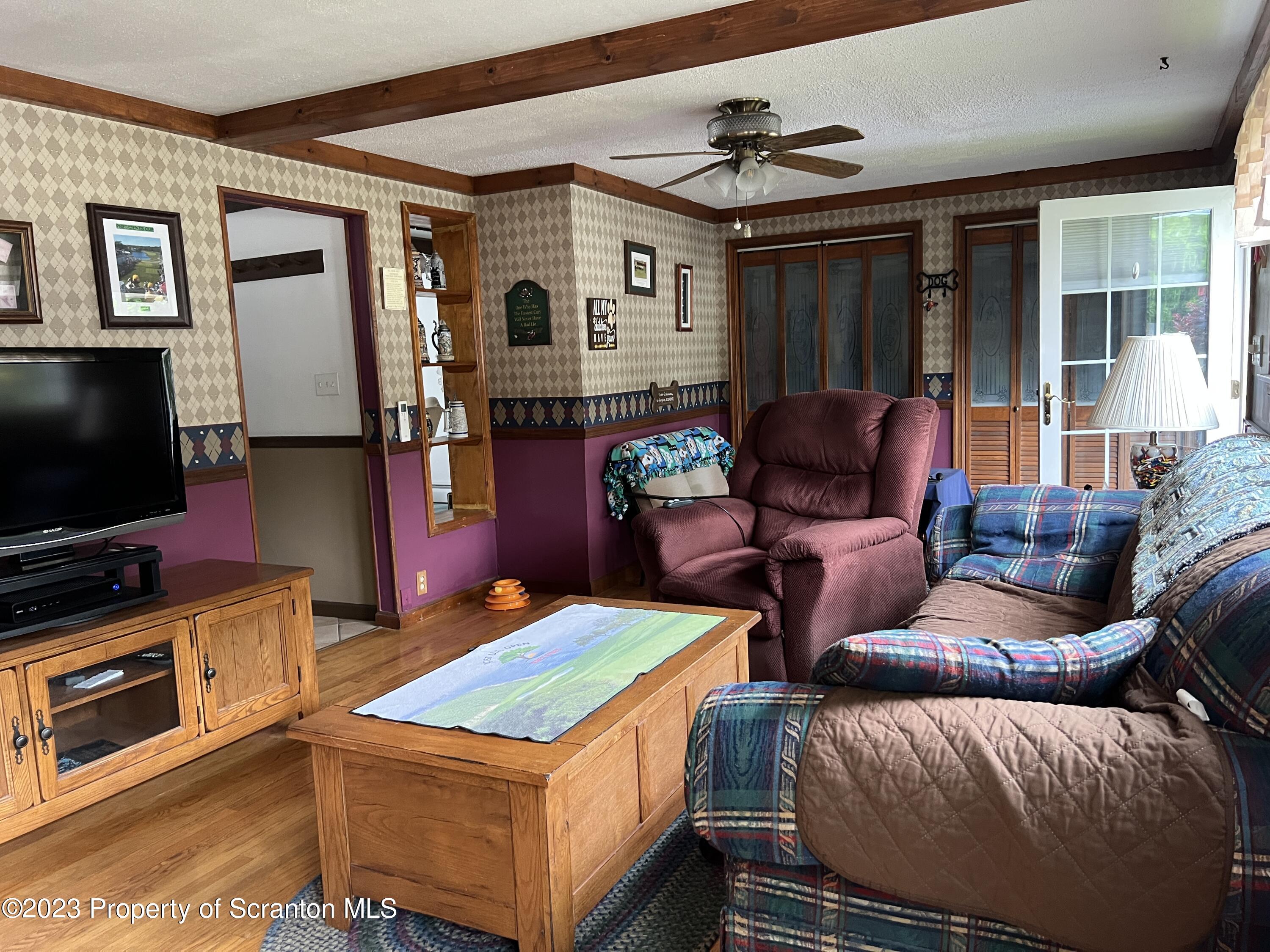 313 Union Street Taylor, PA 18517 - Photo 16 of 29 Gallery Image 16