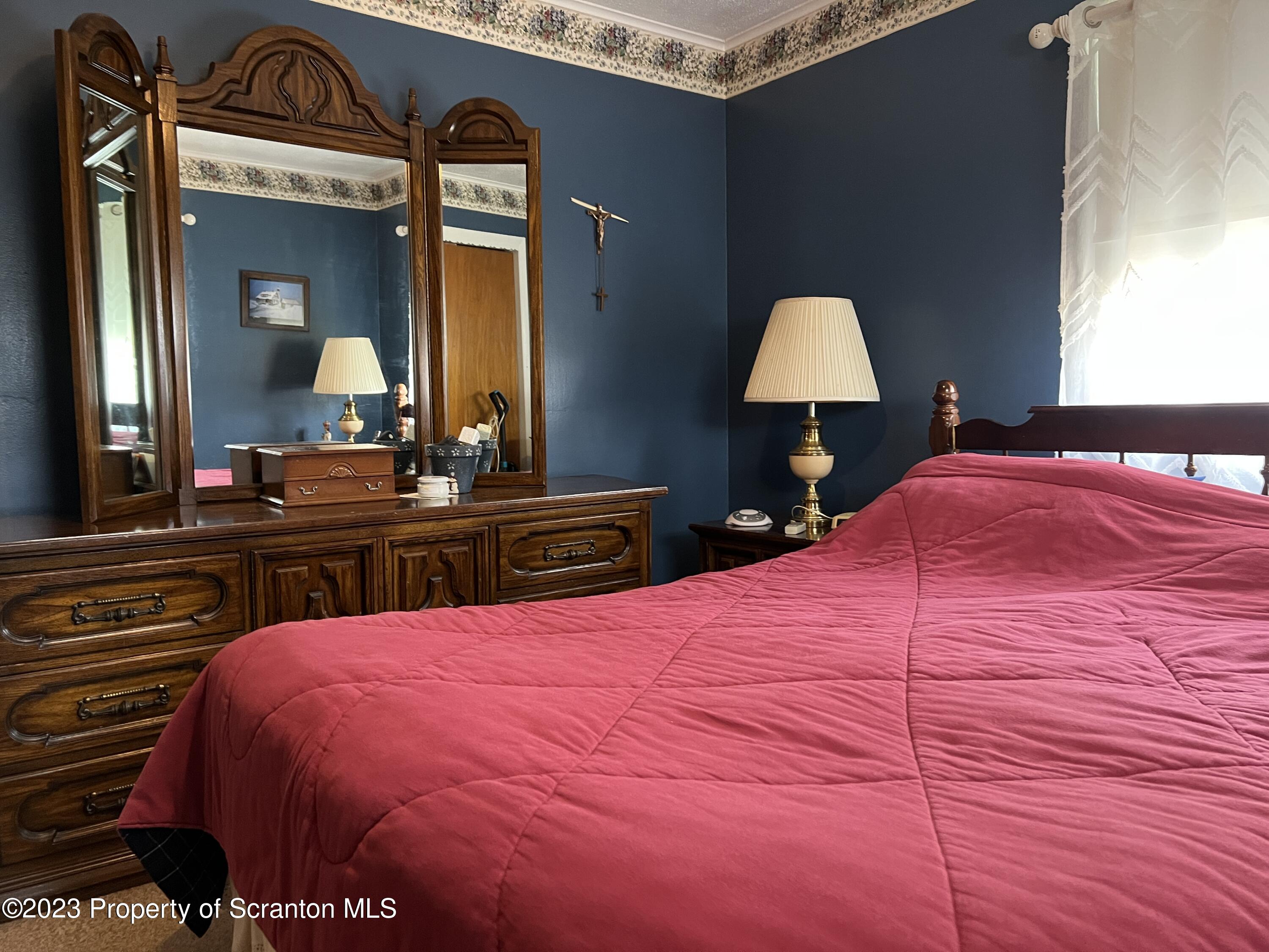313 Union Street Taylor, PA 18517 - Photo 7 of 29 Gallery Image 7