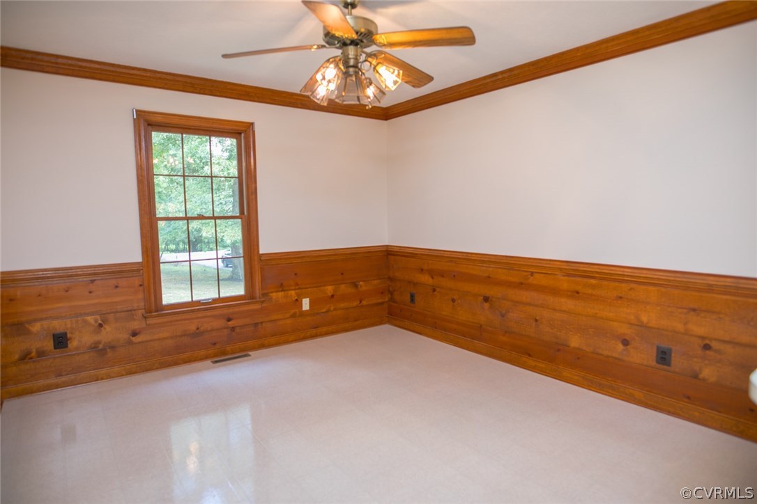 1959 Meadow Road Sandston, VA 23150 - Photo 15 of 38 Gallery Image 15