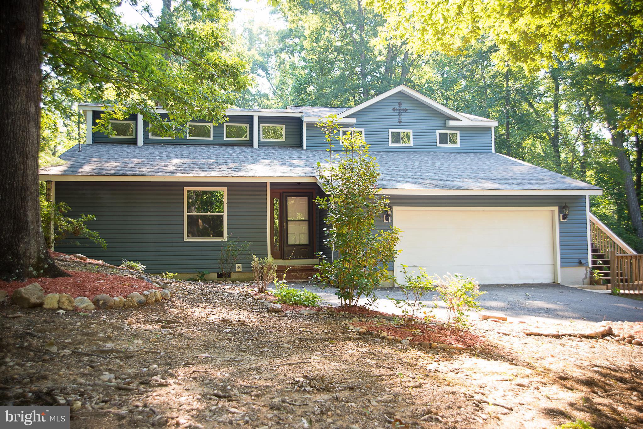 5 Ridgeview Circle Fredericksburg, VA 22406 - Photo 1 of 21 Exterior (Front)