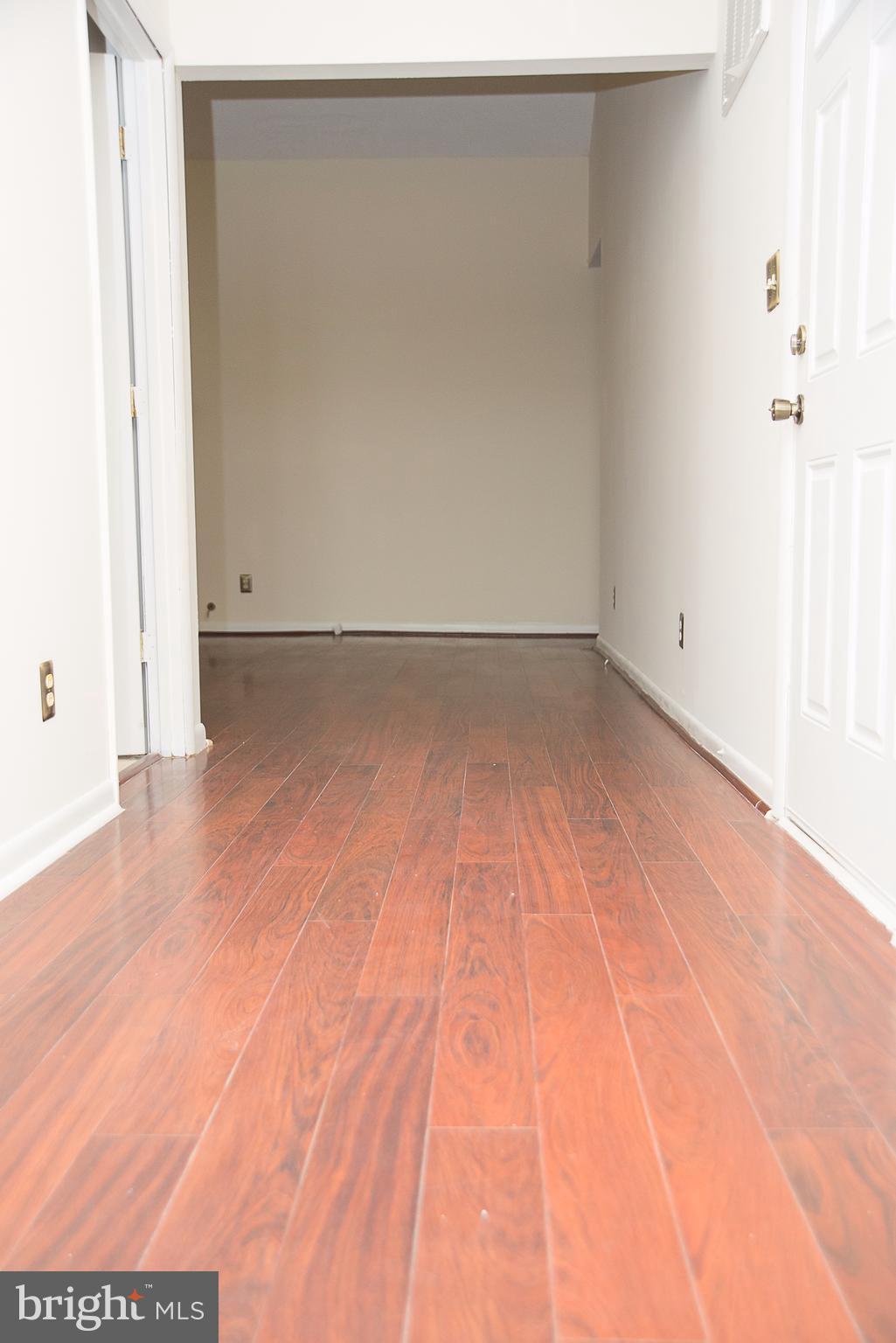 5 Ridgeview Circle Fredericksburg, VA 22406 - Photo 2 of 21 Entrance into the house.