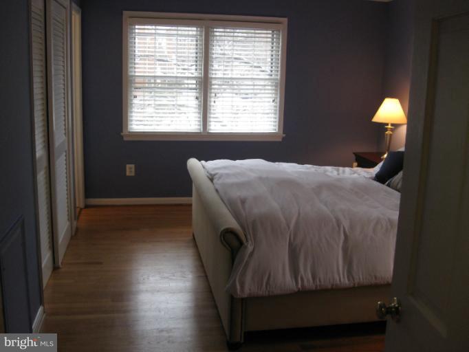 6721 Towne Lane Road McLean, VA 22101 - Photo 11 of 20 Bedroom (Master)
