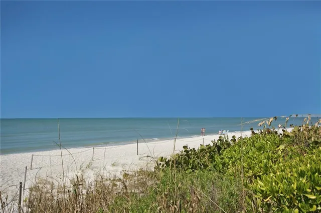 $22,000 | 10701 Gulf Shore Drive, Unit 1102, Naples, FL 34108