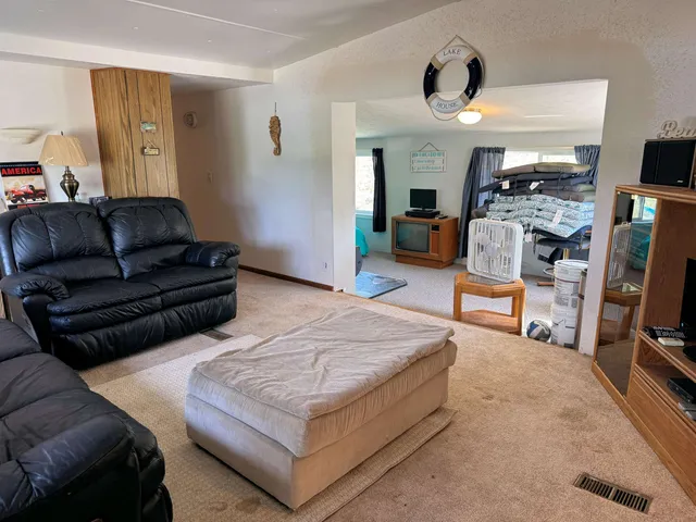 $249,900 | 31884 Phillips Lane East, Davenport, WA 99122