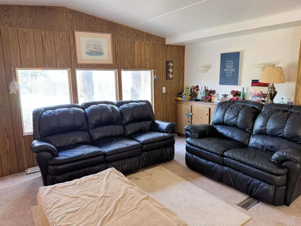 $249,900 | 31884 Phillips Lane East, Davenport, WA 99122