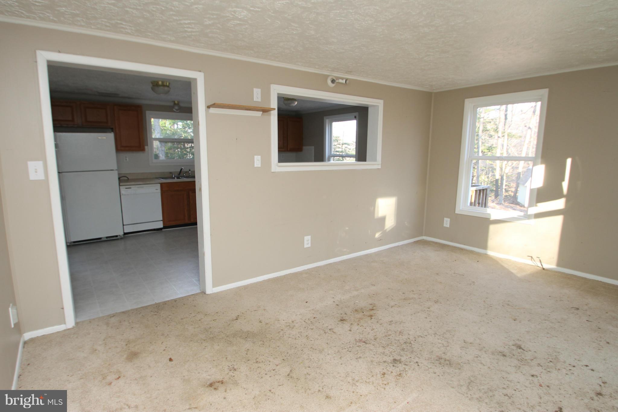 6607 Caledon Road King George, VA 22485 - Photo 3 of 14 Living Room-view 2