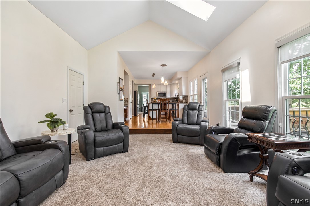 8265 Dampier Circle Clay, NY 13090 - Photo 17 of 33