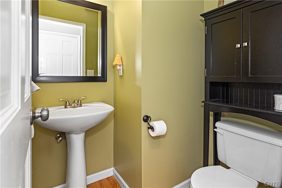 8265 Dampier Circle Clay, NY 13090 - Photo 20 of 33