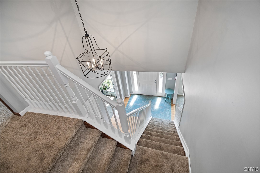 8265 Dampier Circle Clay, NY 13090 - Photo 21 of 33