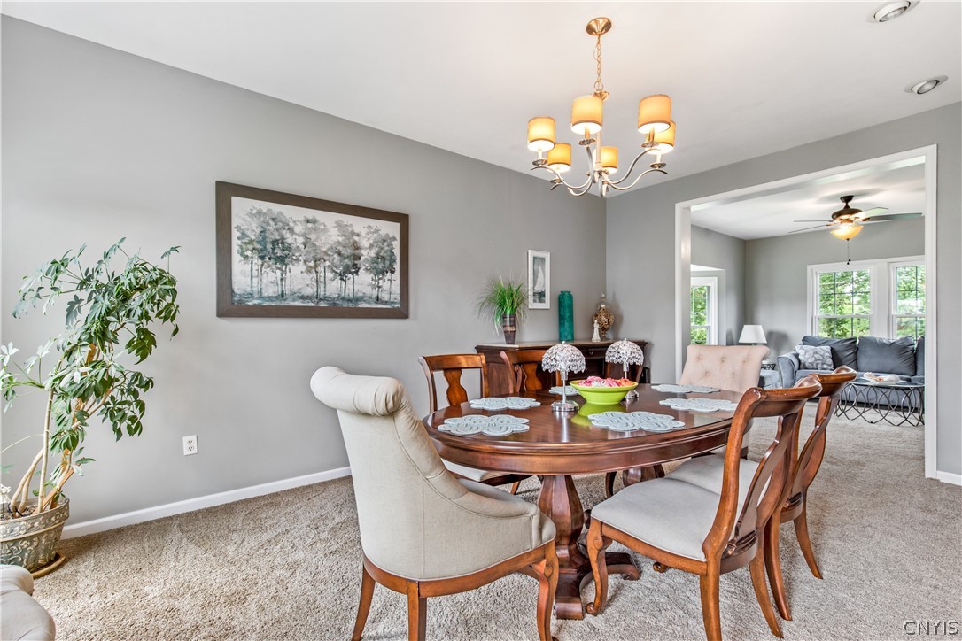 8265 Dampier Circle Clay, NY 13090 - Photo 8 of 33