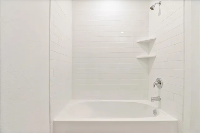 $1,975 | 17715 Grv Hl Drive, Hockley, TX 77447