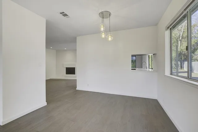 $3,400 | 312 North Alamo Drive, Vacaville, CA 95688