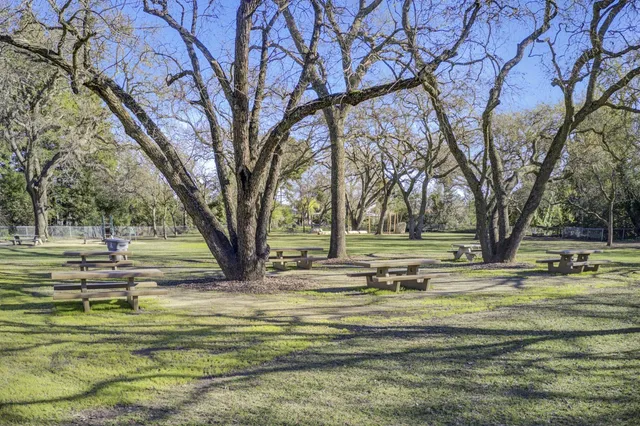 $3,400 | 312 North Alamo Drive, Vacaville, CA 95688