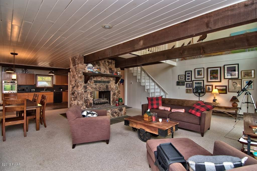 2025 Roamingwood Road Lake Ariel, PA 18436 - Photo 22 of 86