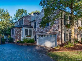 17 Enfield Road Olivette, MO 63132 - Photo 3 of 48