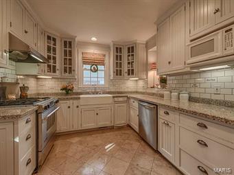 17 Enfield Road Olivette, MO 63132 - Photo 30 of 48