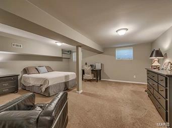 17 Enfield Road Olivette, MO 63132 - Photo 46 of 48
