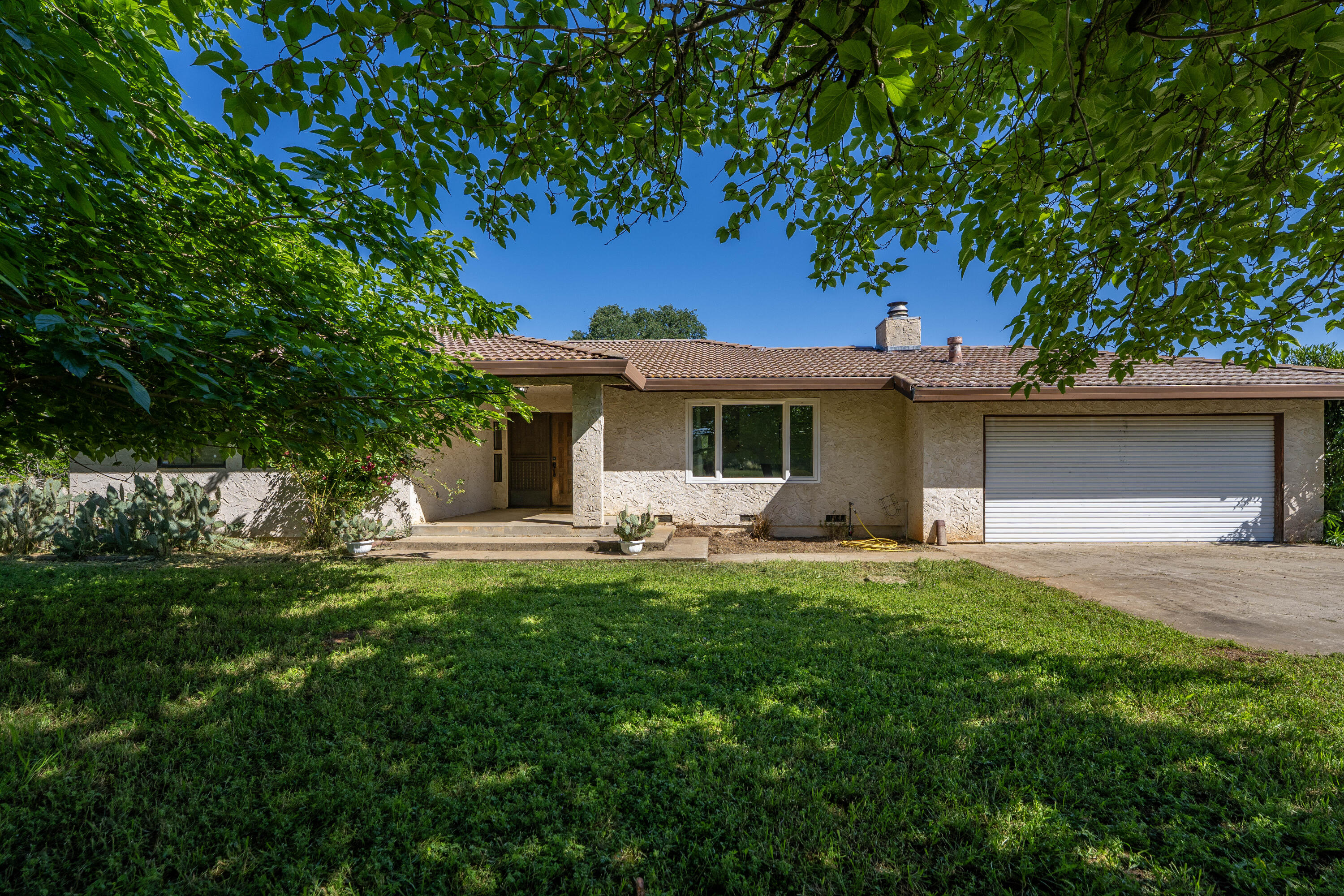 01-13220 Aztec Ln - E-27