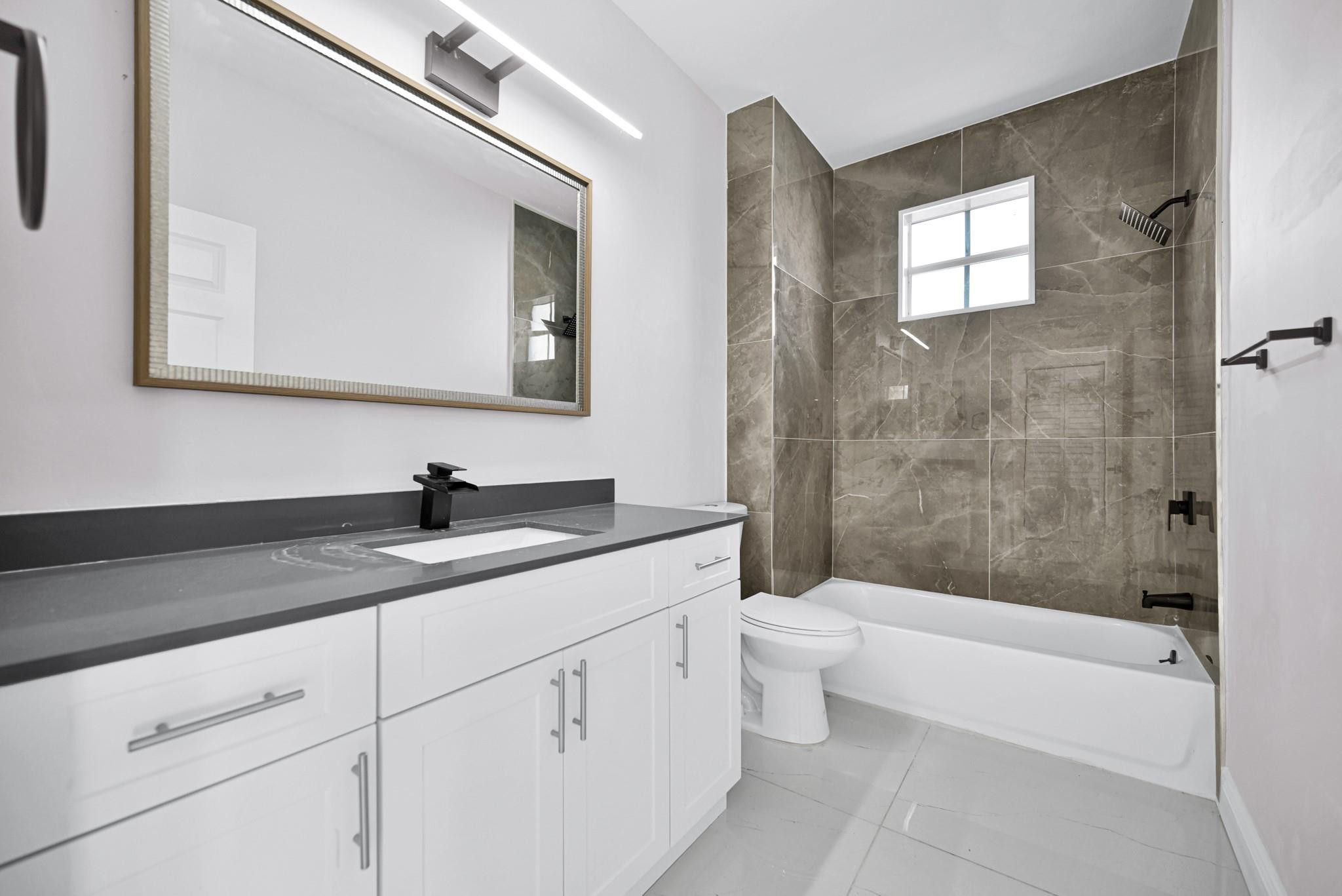 2538 Hunters Run Way Weston, FL 33327 - Photo 11 of 41 Photo 12