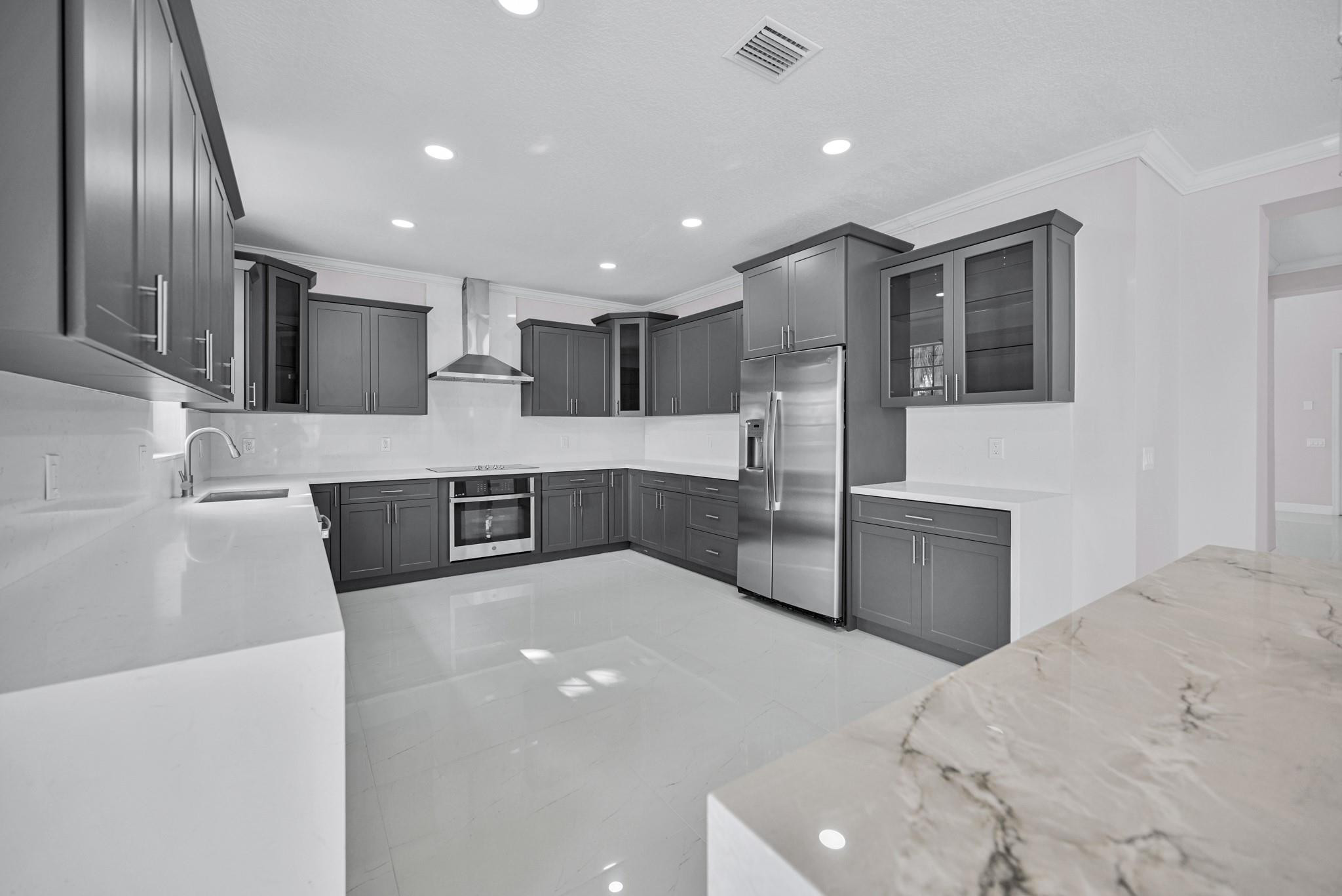 2538 Hunters Run Way Weston, FL 33327 - Photo 5 of 41 Photo 5