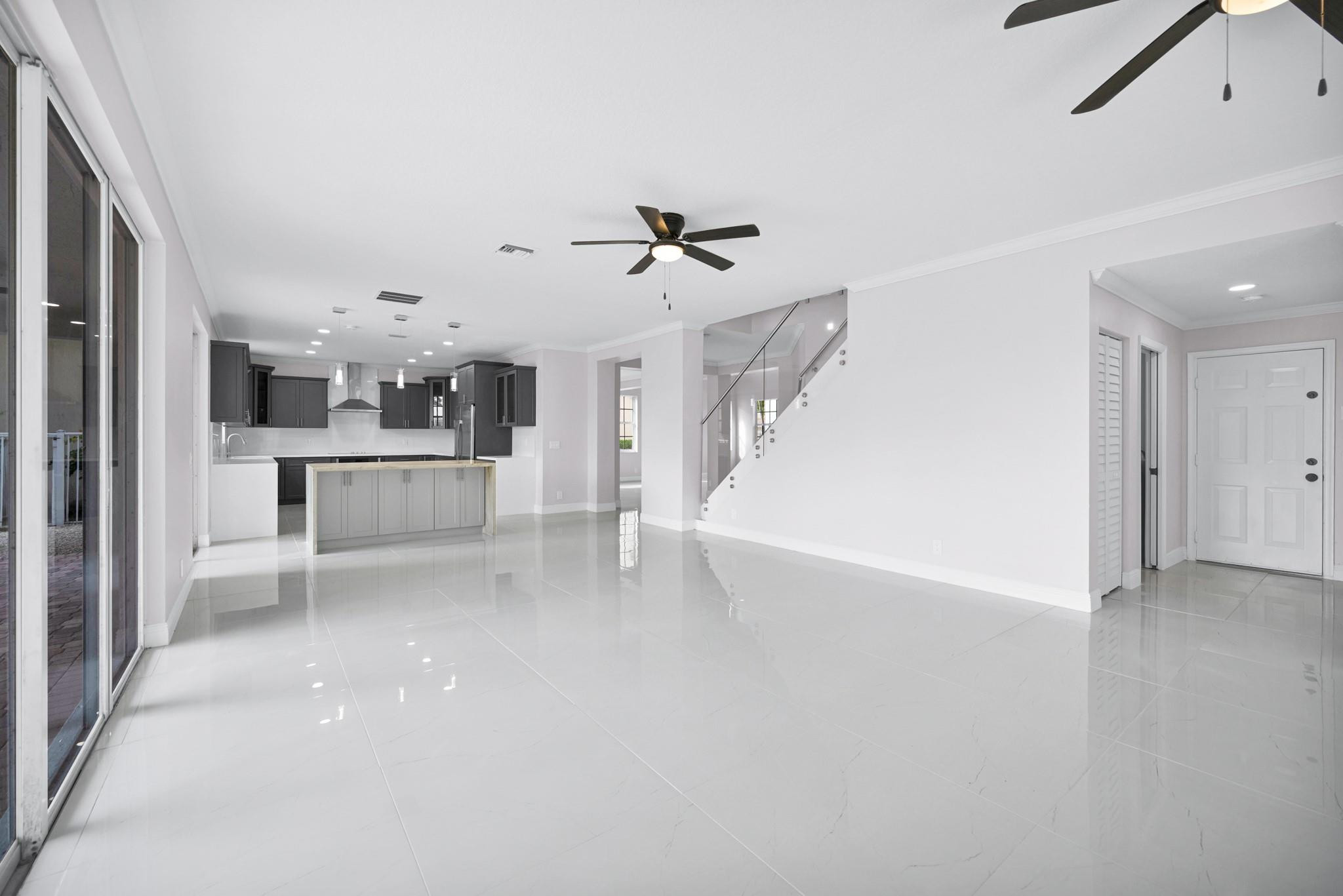 2538 Hunters Run Way Weston, FL 33327 - Photo 7 of 41 Photo 8