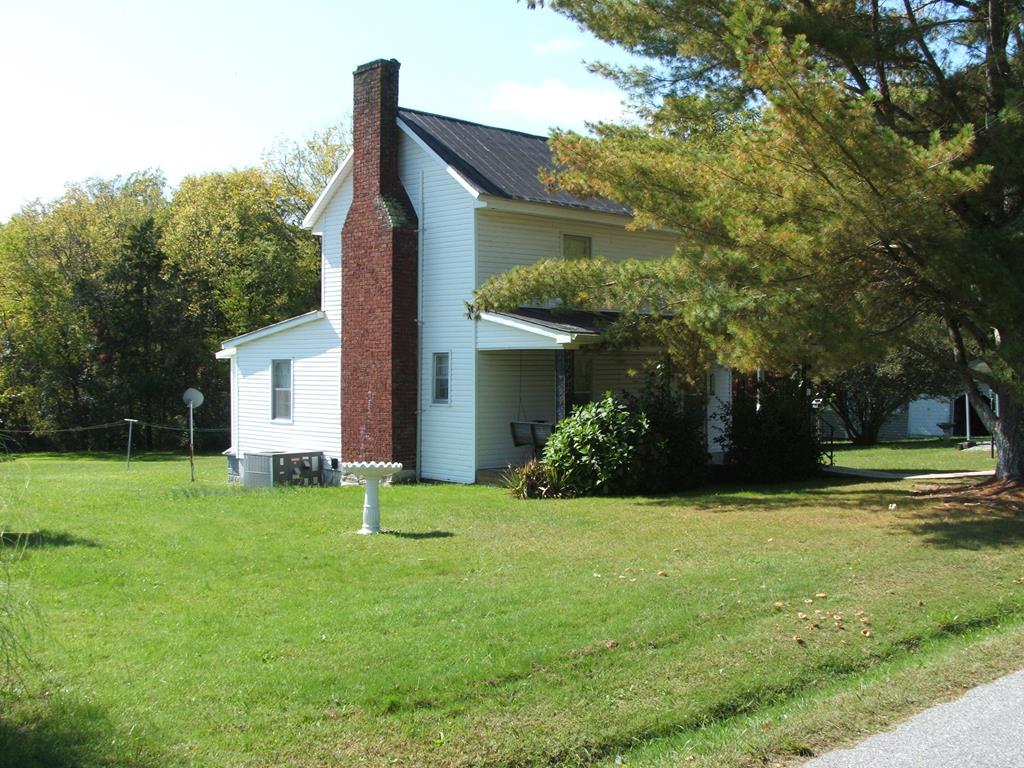 5501 Fort Mitchell Road Chase City, VA 23924 - Photo 1 of 24 Gallery Image 1