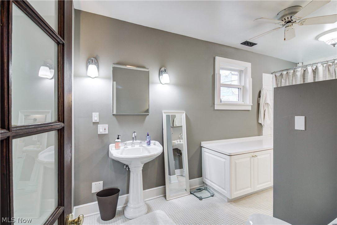 1794 Fulton Road Cleveland, OH 44113 - Photo 19 of 31 Gallery Image 19