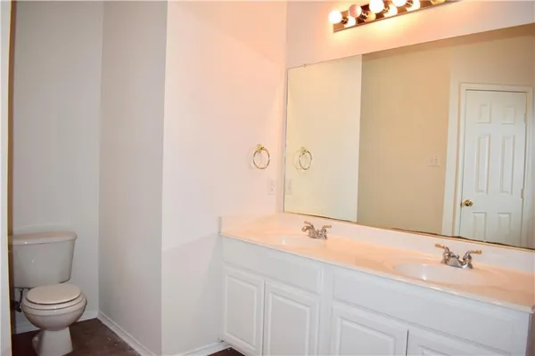 $2,238 | 1000 Salt Creek Trail, Fort Worth, TX 76131