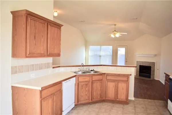 $2,238 | 1000 Salt Creek Trail, Fort Worth, TX 76131