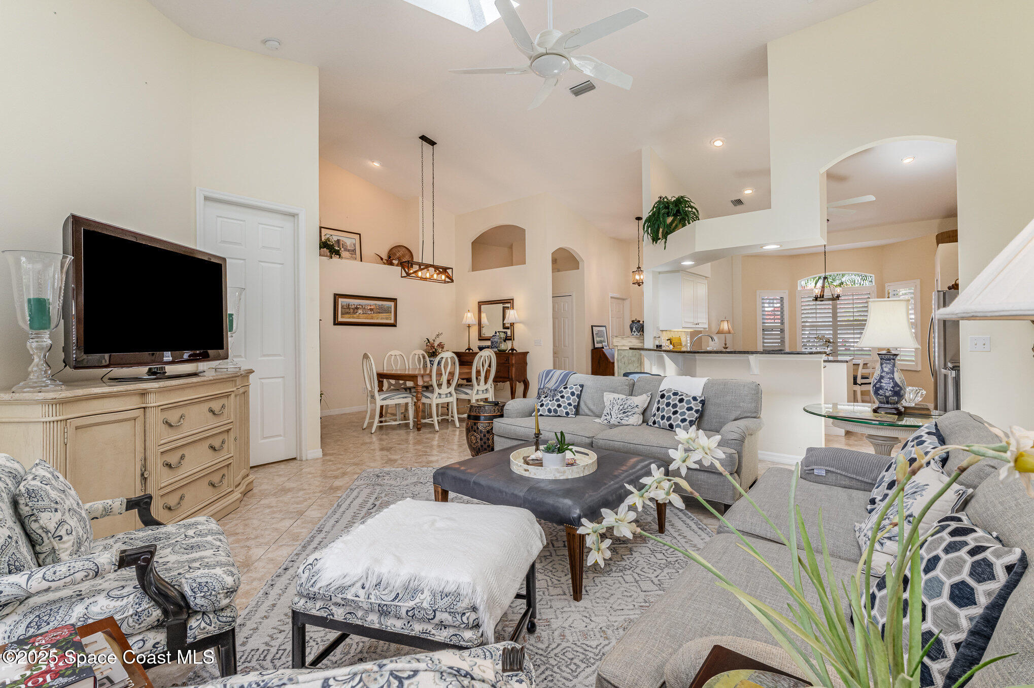 419 Renaissance Avenue Melbourne, FL 32940 - Photo 9 of 26 011_file_83
