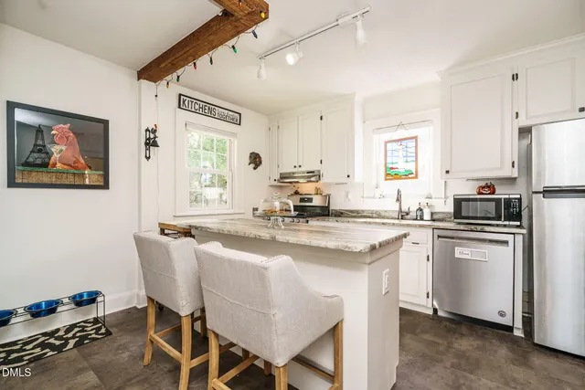 $319,900 | 316 West Parrish Drive, Benson, NC 27504