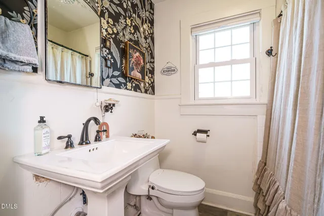 $319,900 | 316 West Parrish Drive, Benson, NC 27504