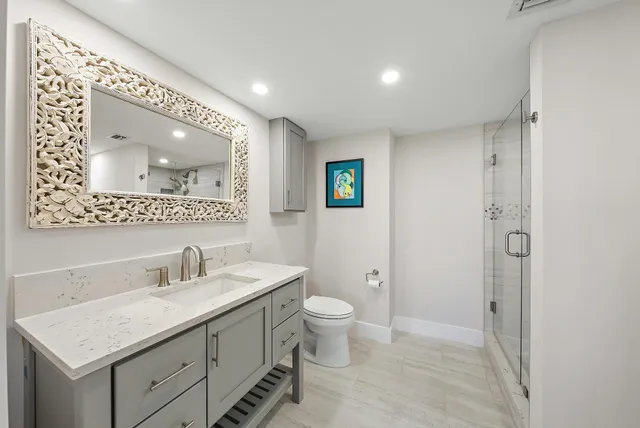 $629,000 | 4200 North Ocean Drive, Unit 2705, Singer Island, FL 33404