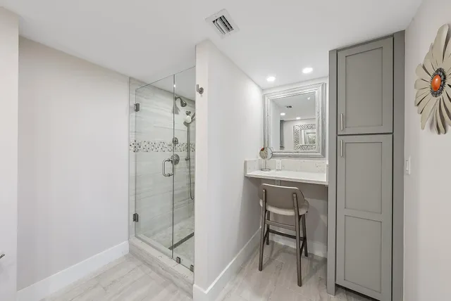 $629,000 | 4200 North Ocean Drive, Unit 2705, Singer Island, FL 33404