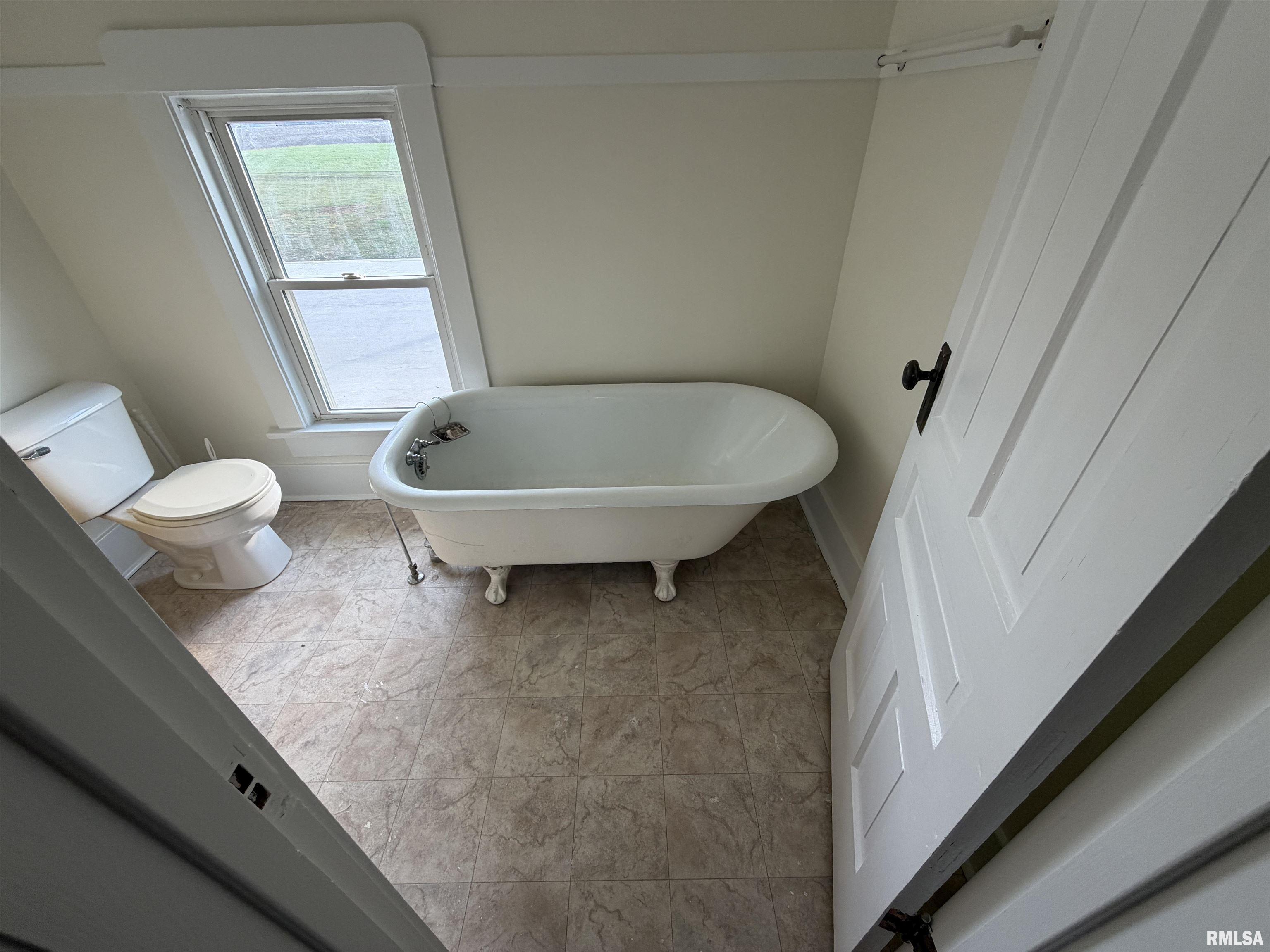 23611 County Highway 22 Canton, IL 61520 - Photo 40 of 45