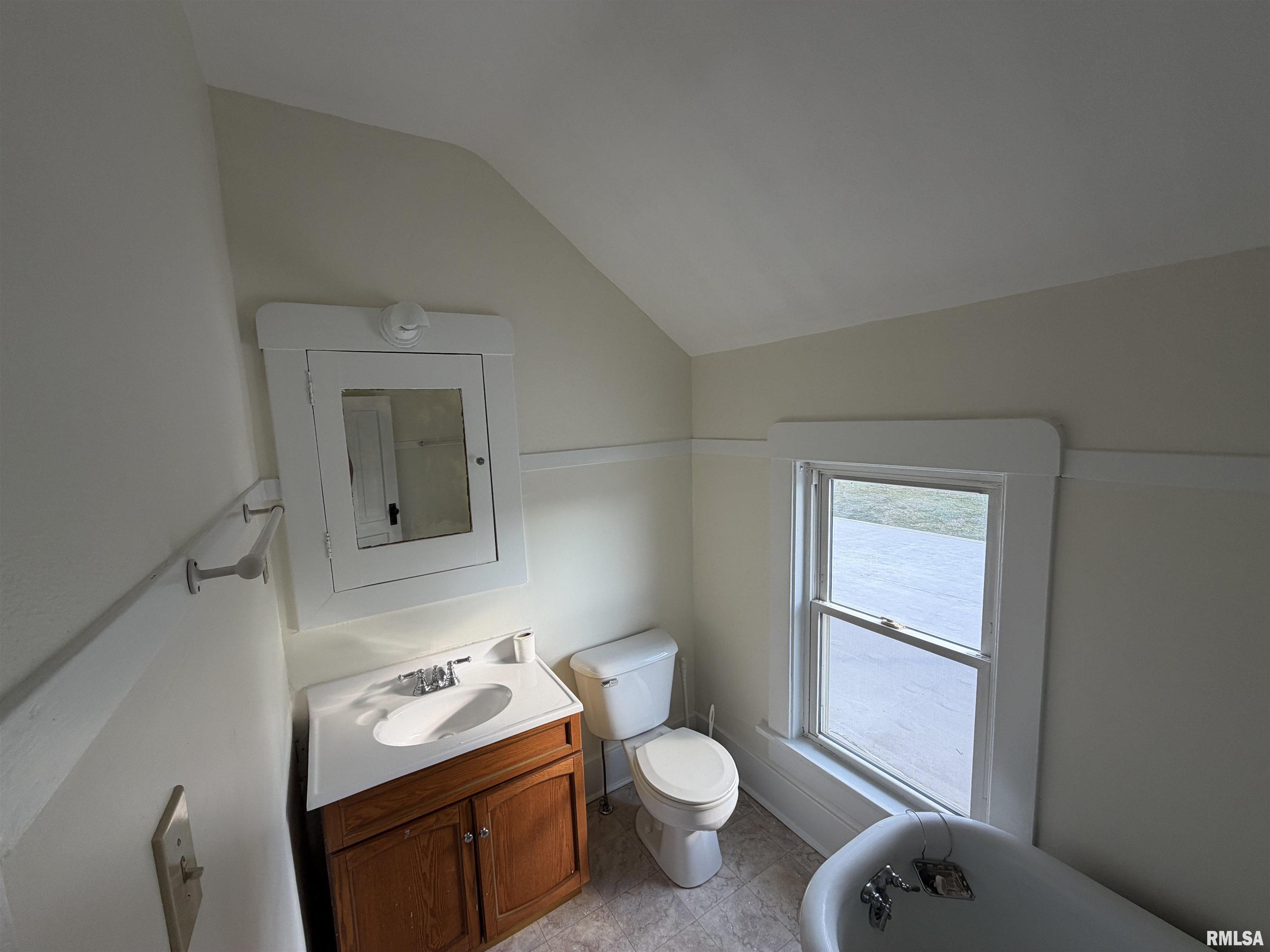 23611 County Highway 22 Canton, IL 61520 - Photo 41 of 45