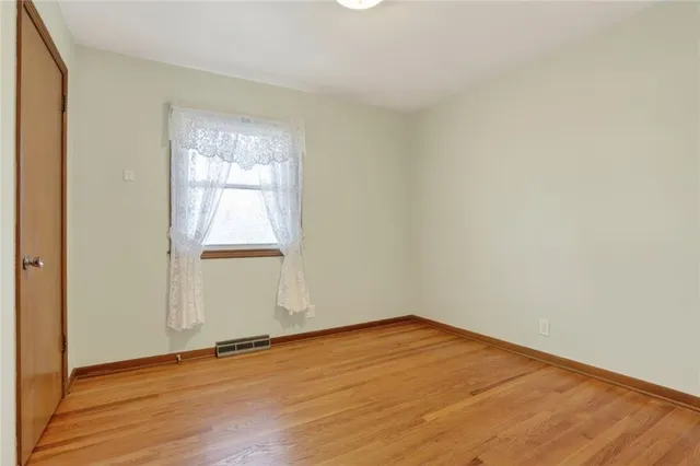 $295,000 | 301 Hargis Lane, Belton, MO 64012