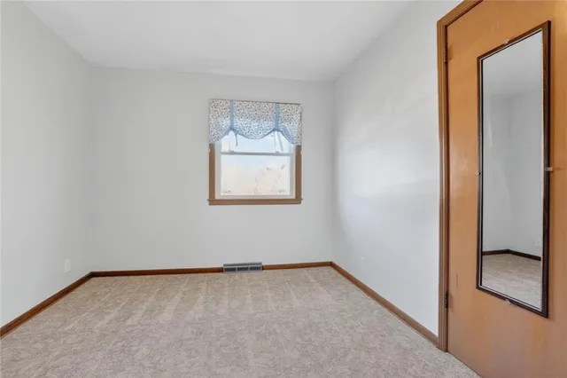 $295,000 | 301 Hargis Lane, Belton, MO 64012