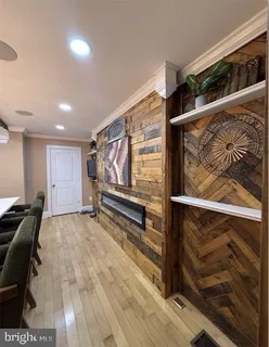 $2,300 | 4594 Baker Street, Philadelphia, PA 19127