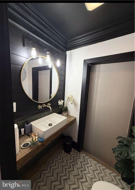 4594 Baker Street Philadelphia, PA 19127 - Photo 6 of 13