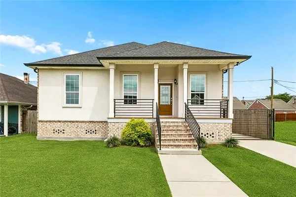 $299,900 | 2708 Marquez Street, Meraux, LA 70075