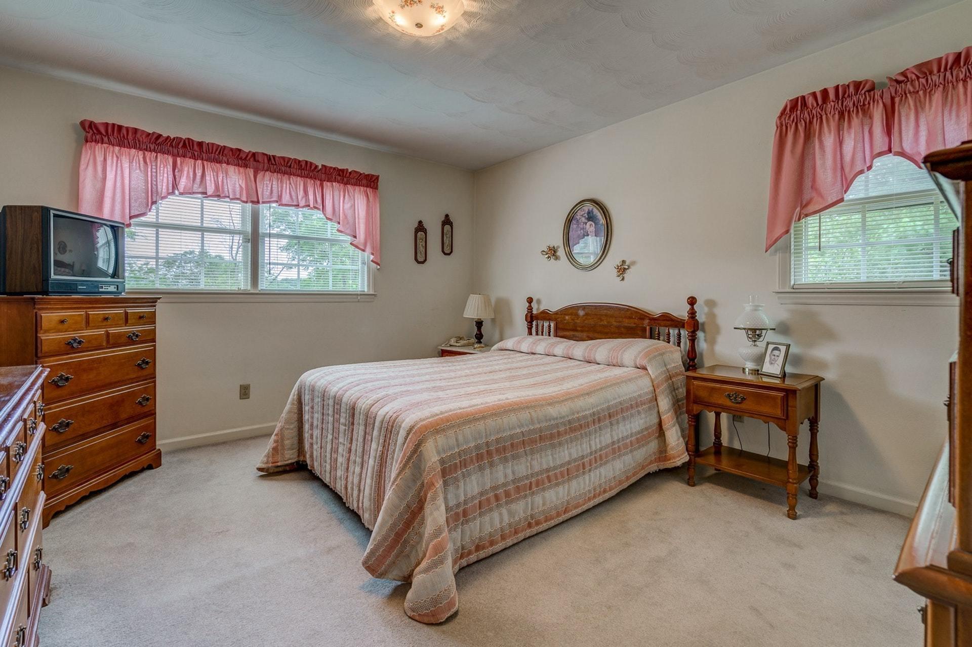 1449 West Ruritan Road Roanoke, VA 24012 - Photo 14 of 34 013-314176-1449 West Ruritan Road 13_777