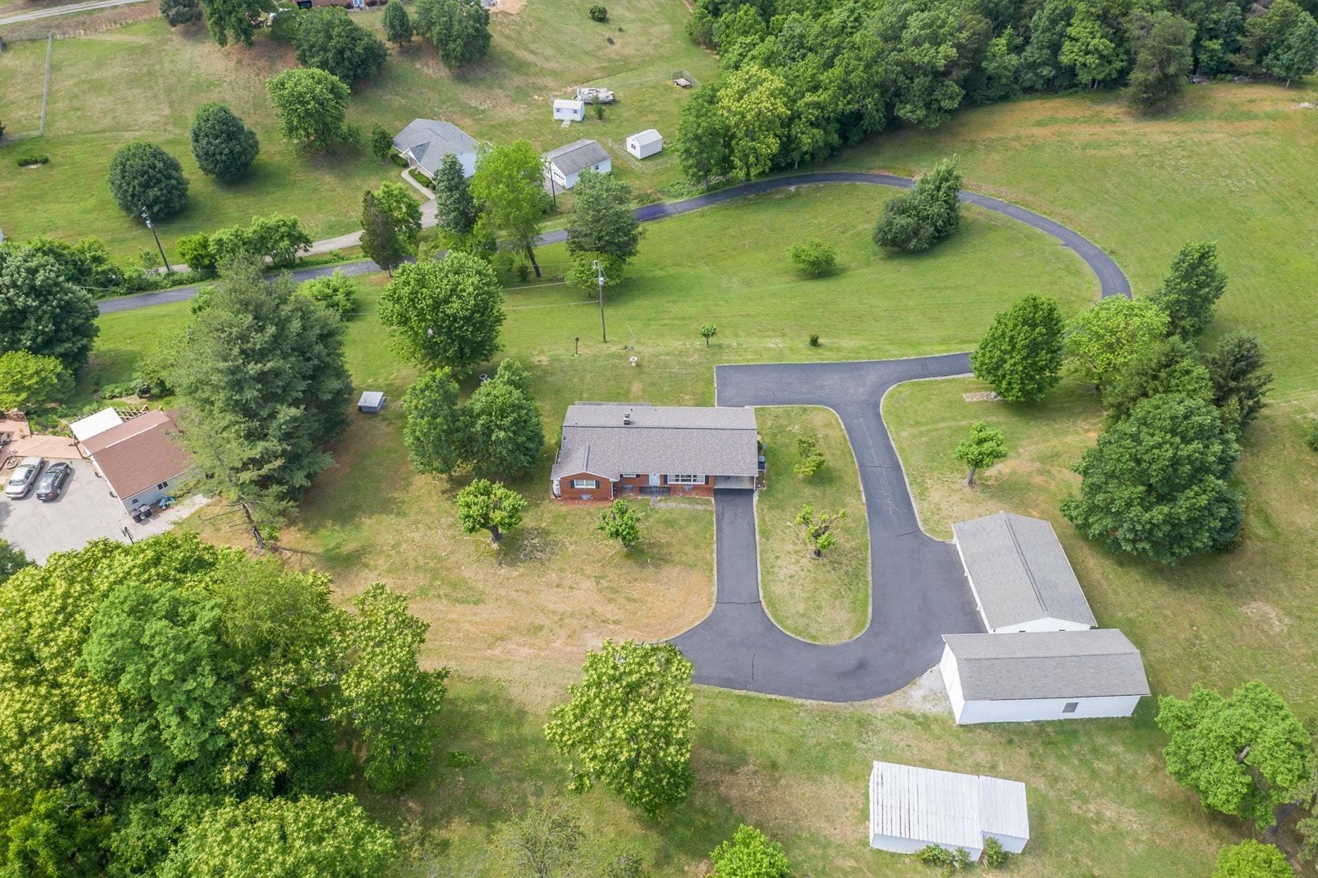 1449 West Ruritan Road Roanoke, VA 24012 - Photo 29 of 34 030-314176-05252019-20_7779827