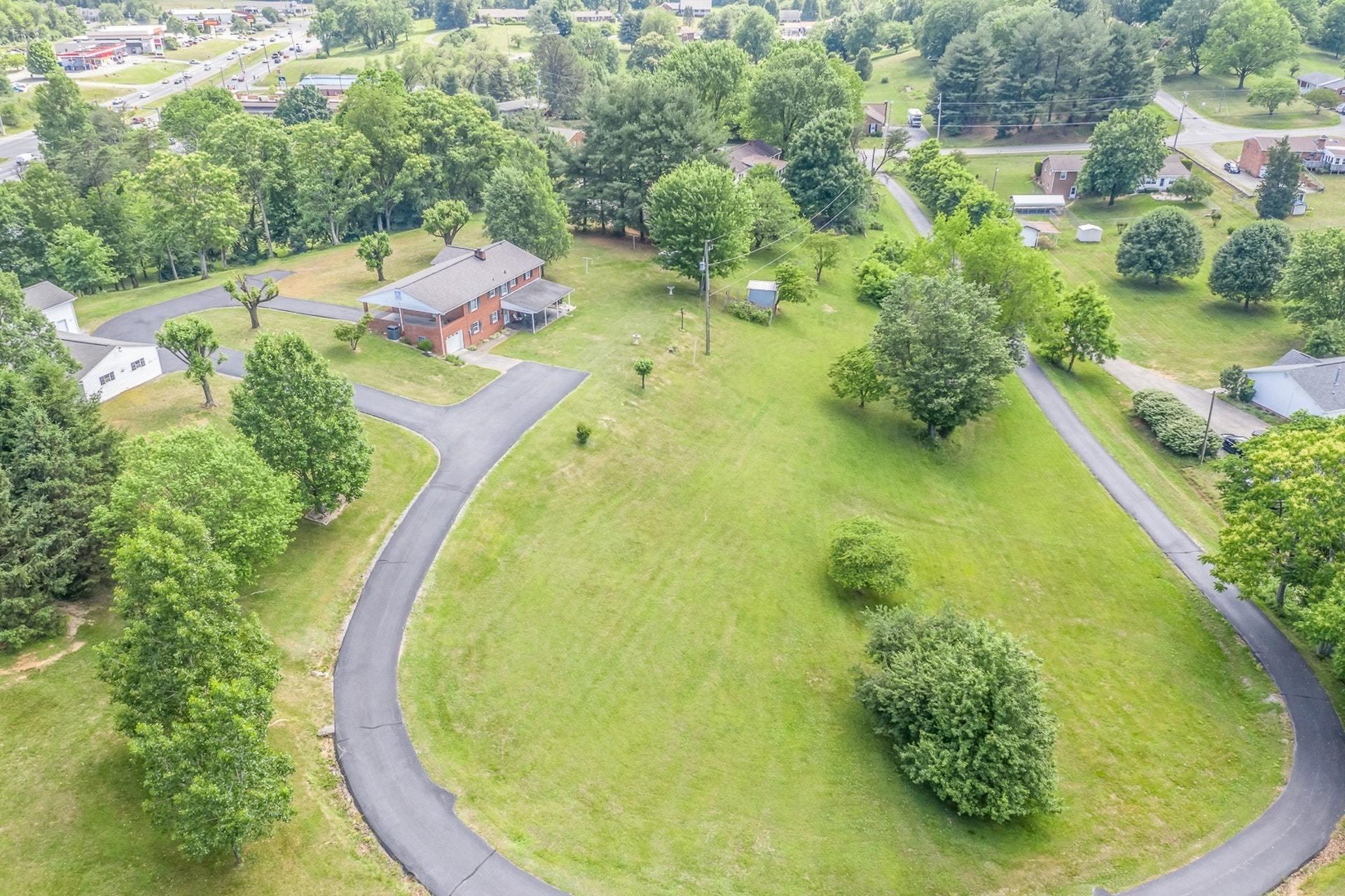 1449 West Ruritan Road Roanoke, VA 24012 - Photo 30 of 34 031-314176-05252019-21_7779830
