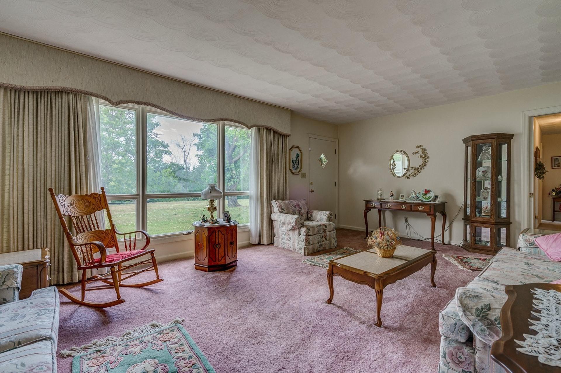 1449 West Ruritan Road Roanoke, VA 24012 - Photo 6 of 34 005-314176-1449 West Ruritan Road 05_777
