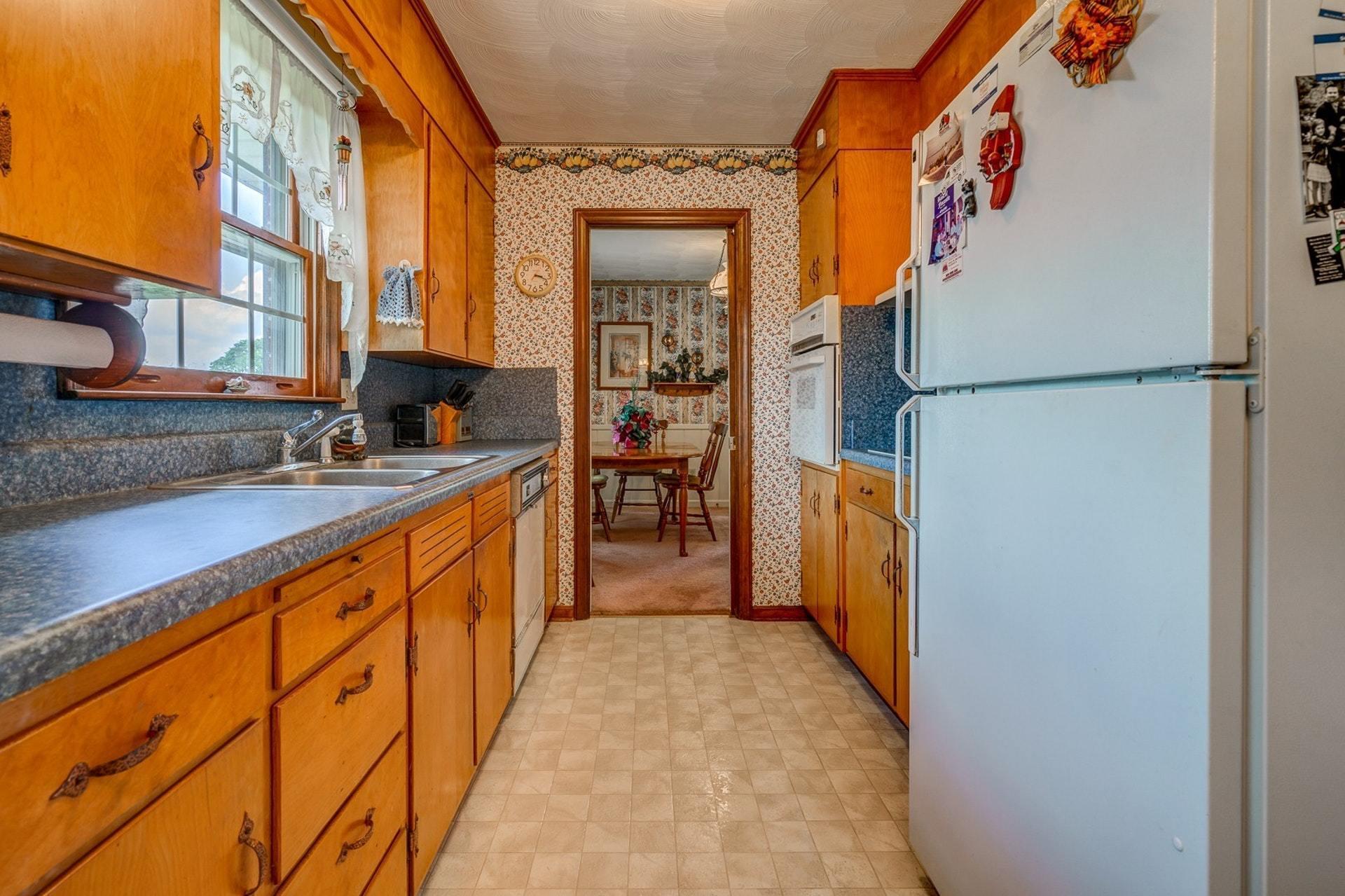 1449 West Ruritan Road Roanoke, VA 24012 - Photo 7 of 34 006-314176-1449 West Ruritan Road 06_777